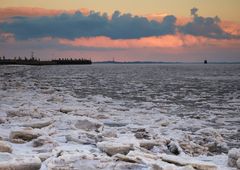 Südstrand bei Eis Wilhelmshaven