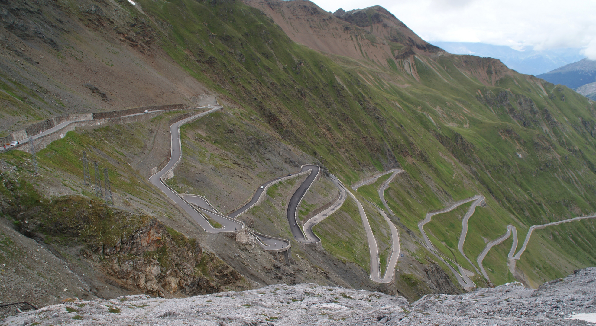 Südtirol: Die Nordost-Rampe des Stilfser Jochs …