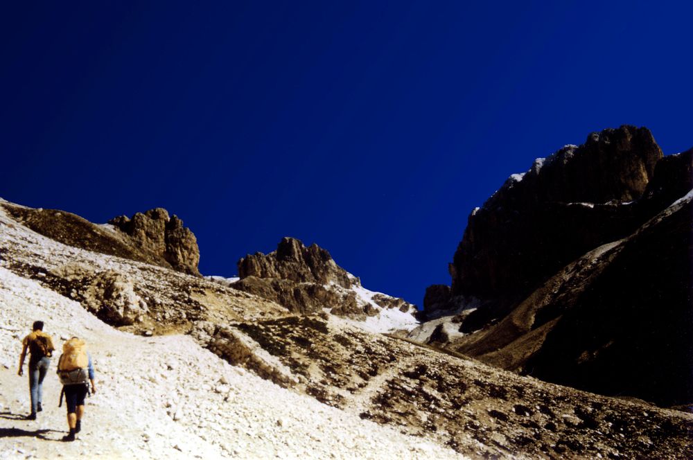 Südtirol: Kurz vor dem Grasleitenpass im Rosengarten …