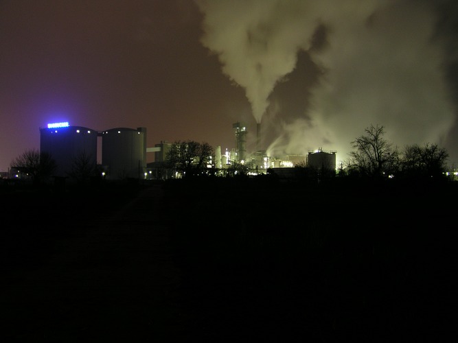 Südzucker bei Nacht