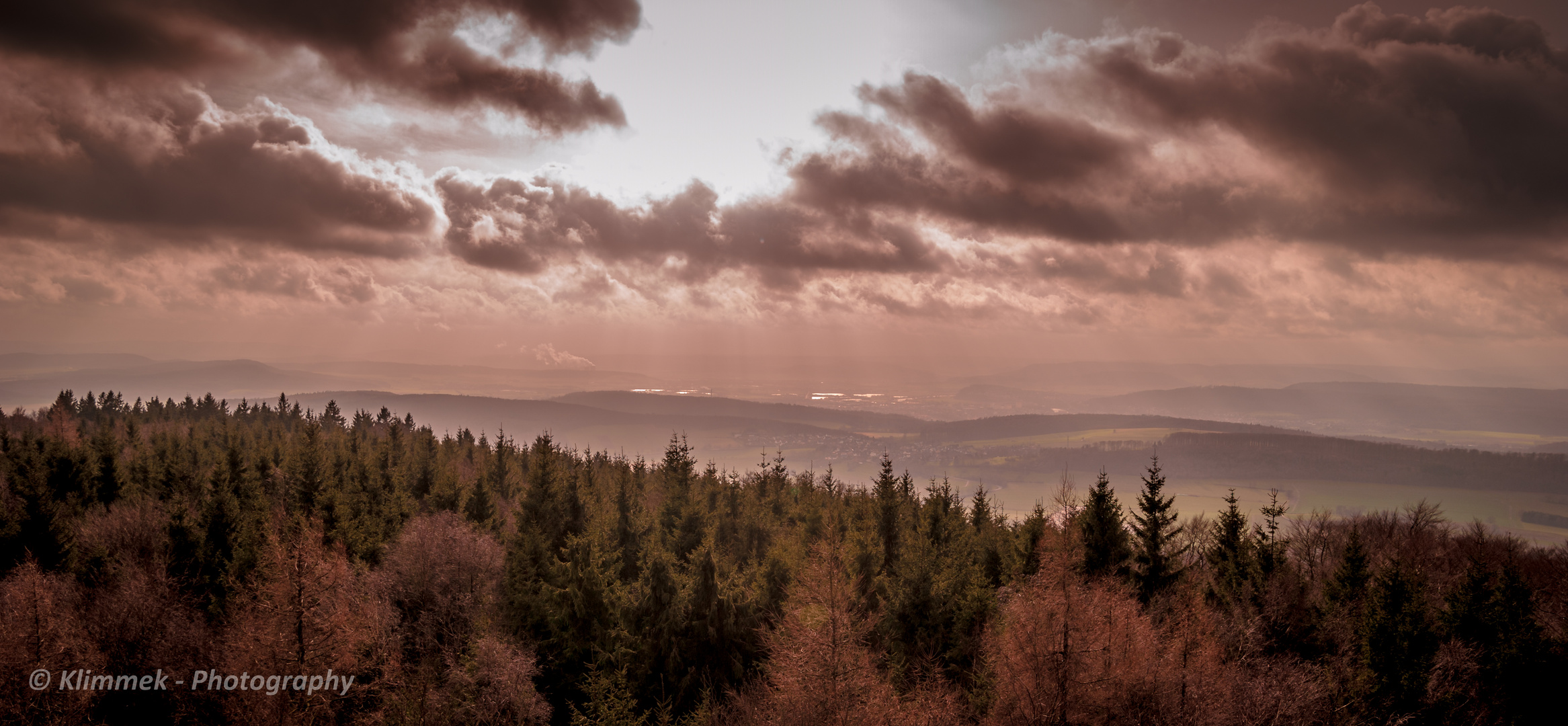 Süntelturm in Richtung Hameln