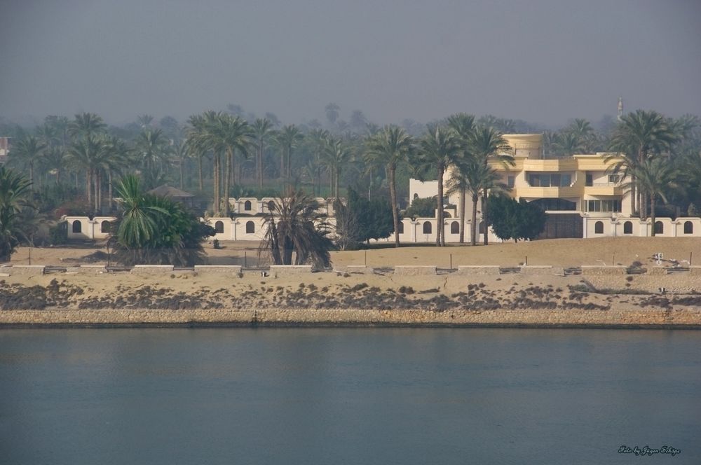 SUEZ KANAL