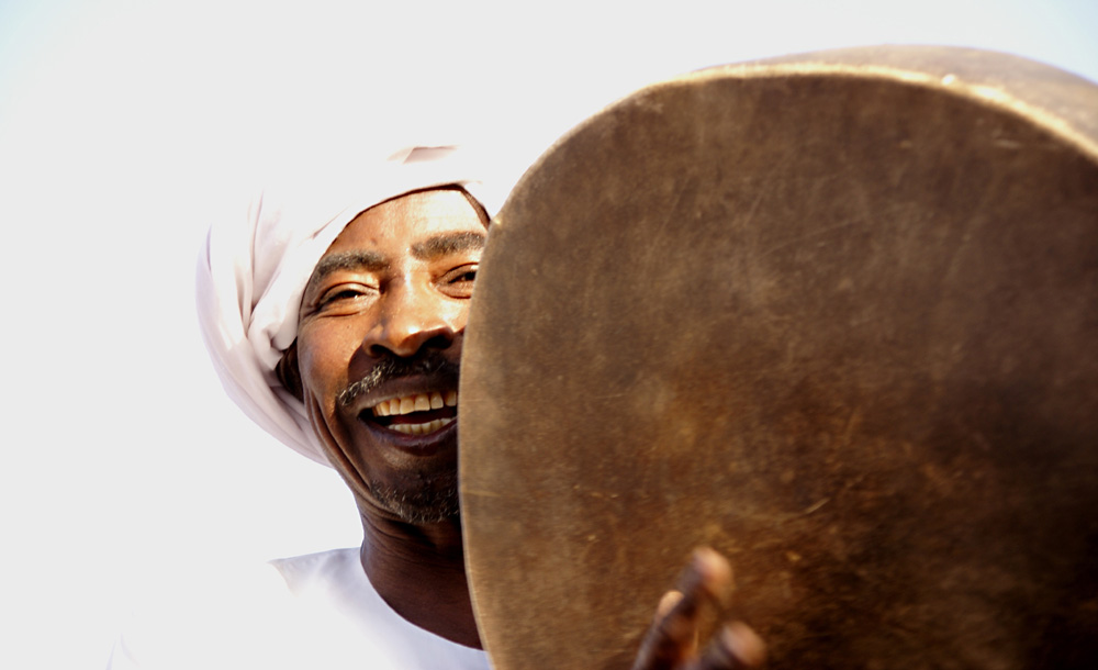 Sufi - Trommler von Hannes Bauer111