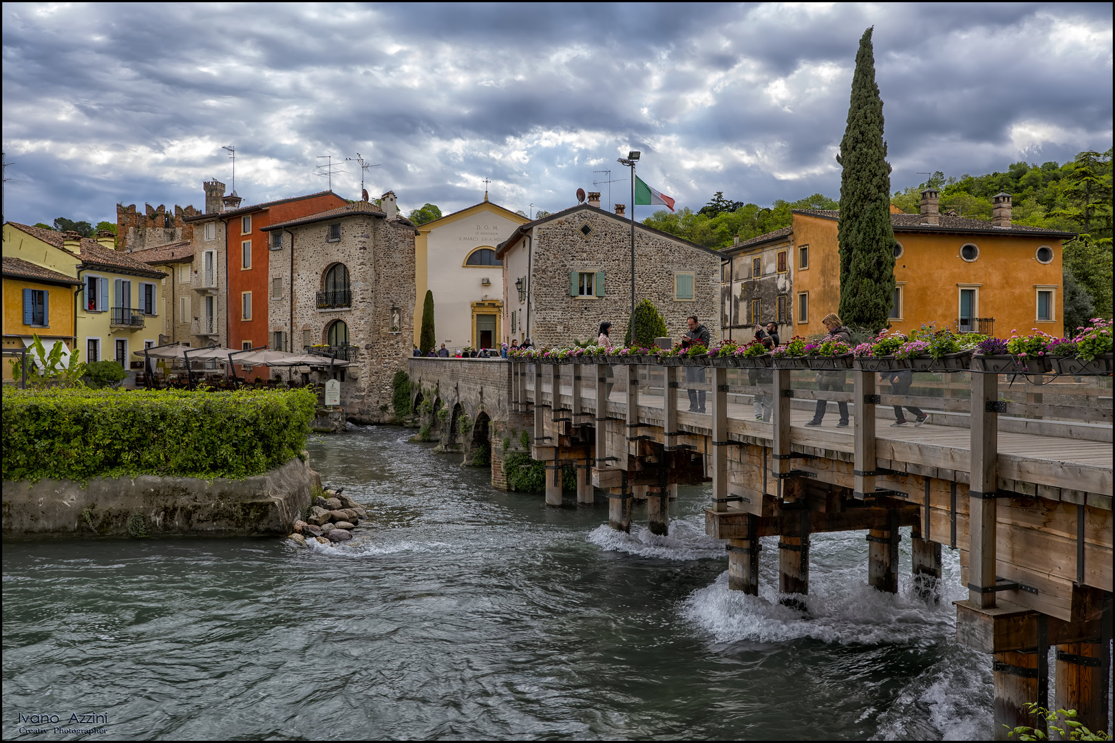 Sul ponte di Borghetto