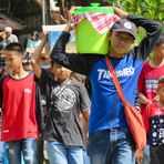 Sulawesi (2019), Toraja - Cool Boys