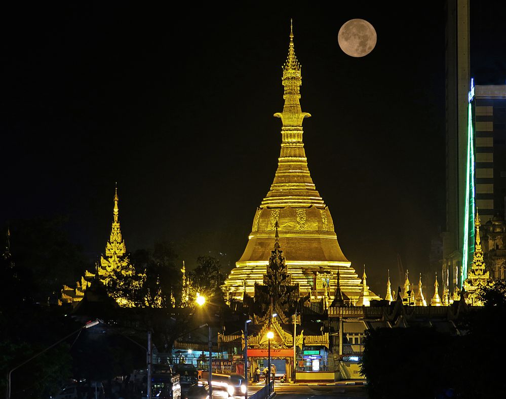 Sule Pagoda, luna piena,Yangon