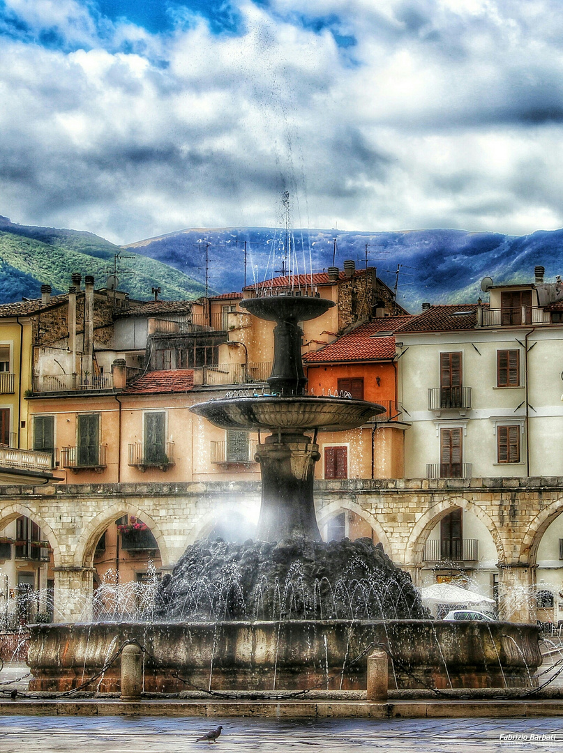 Sulmona - Fontanone - Piazza Garibaldi