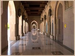 Sultan Qaboos Grand Mosque