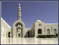 Sultan Qaboos Grand Mosque