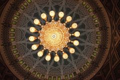 Sultan Qaboos Mosque Muscat, Kronleuchter