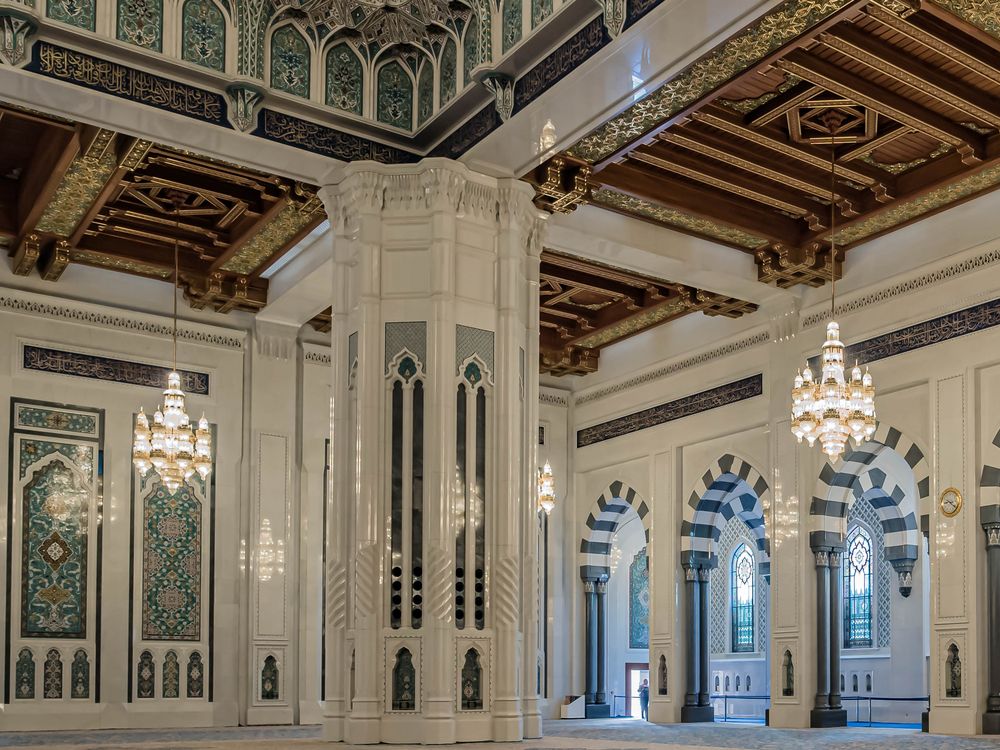 Sultan Qabos-Moschee Innenraum