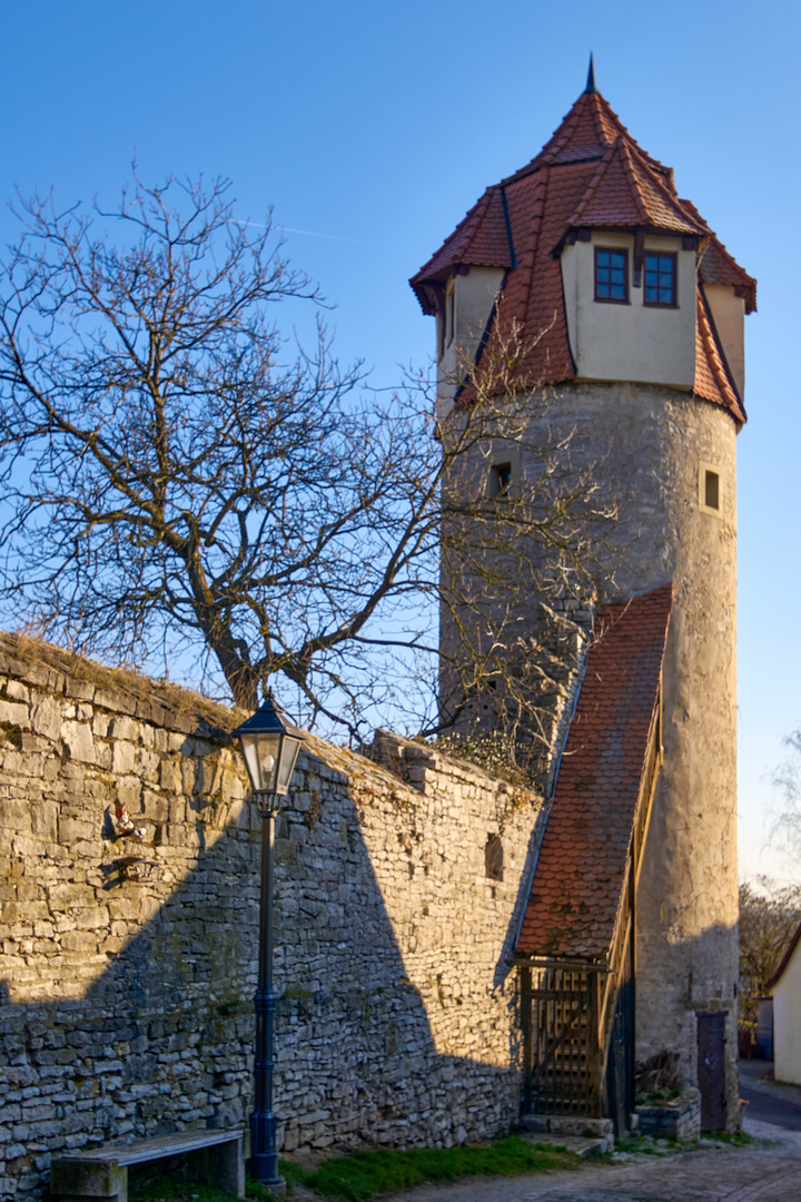 Sulzfeld am Main entlang der Dorfmauer Höhnleinsturm