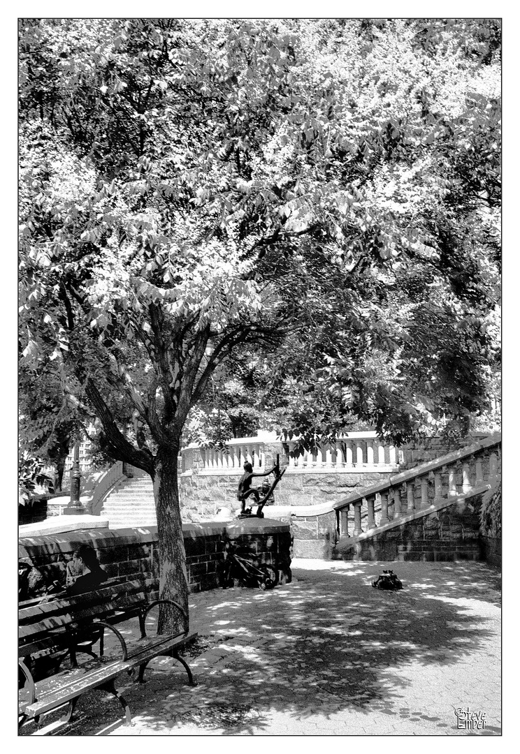 Summer Afternoon in a New York City Park (F11 for best viewing)