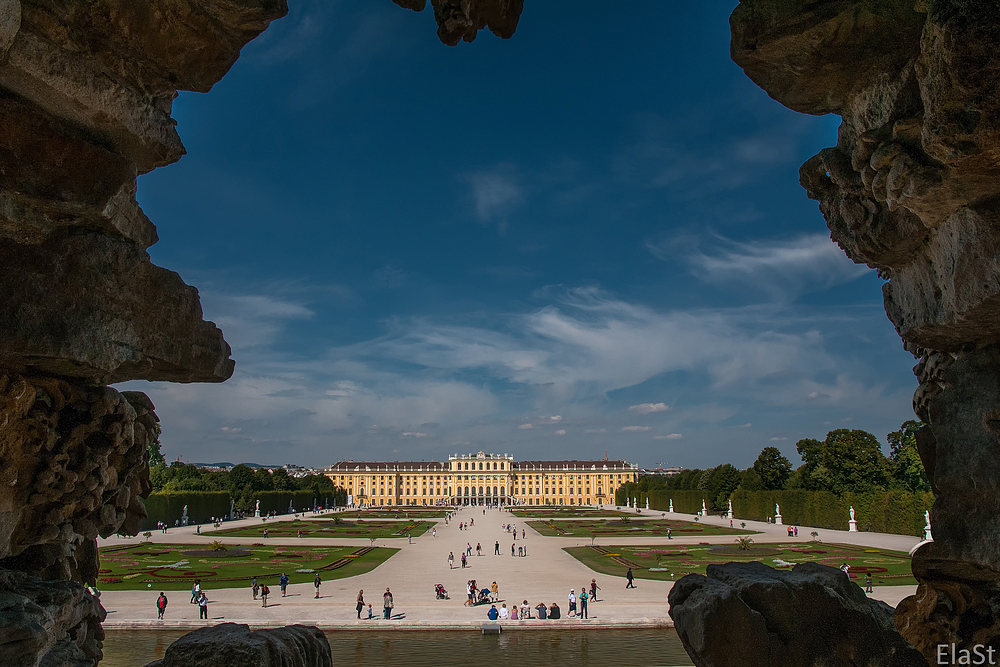 SUMMER IN VIENNA