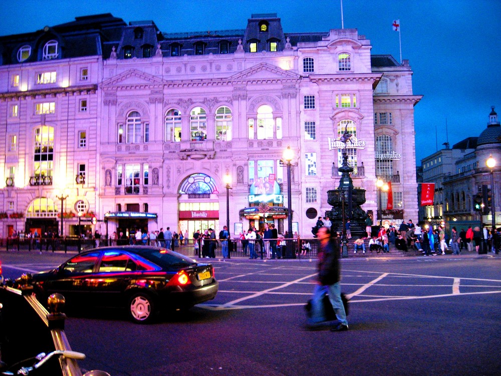 Summernight in London