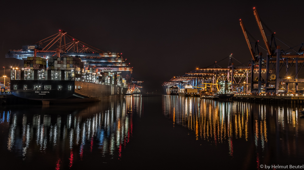 Summernight @ Waltershofer Hafen