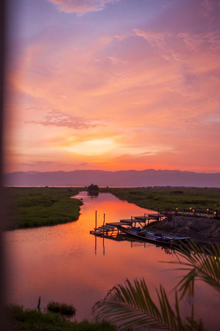 Sun Set at Lake Inle