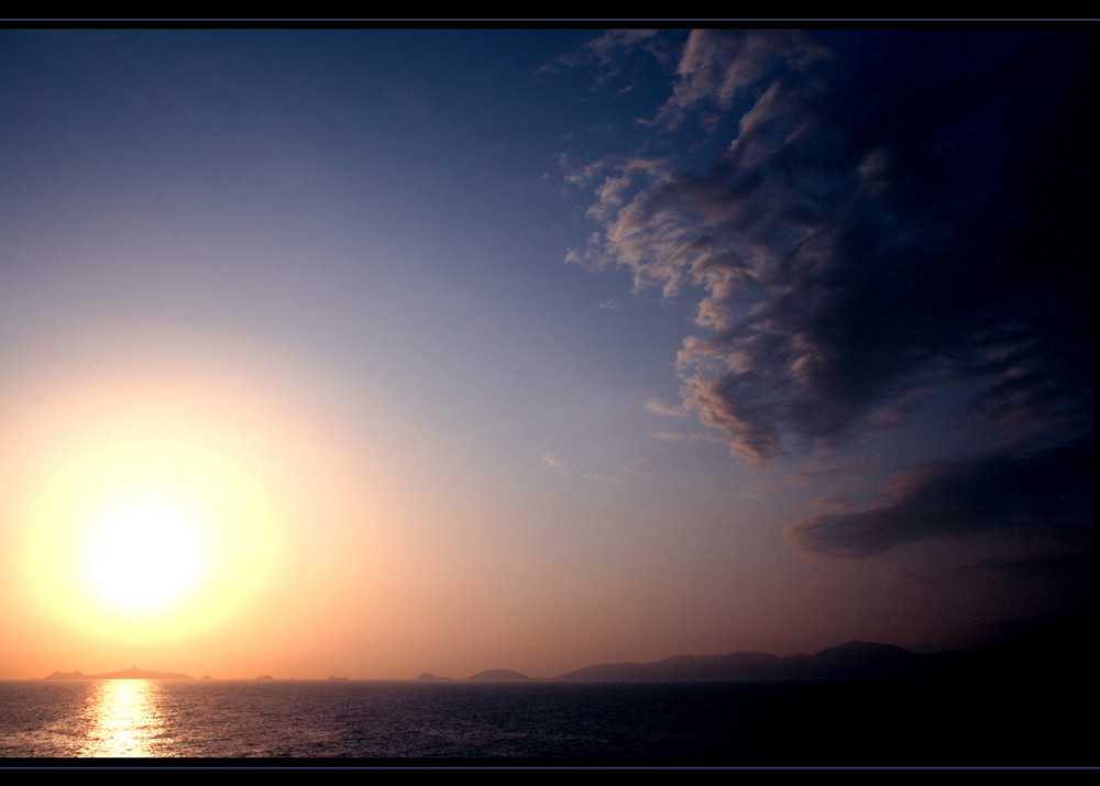 Sun vs. Cloud von Paul Kappler