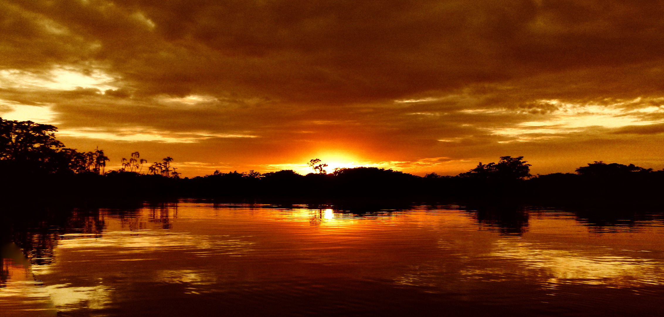 sundown at the lake