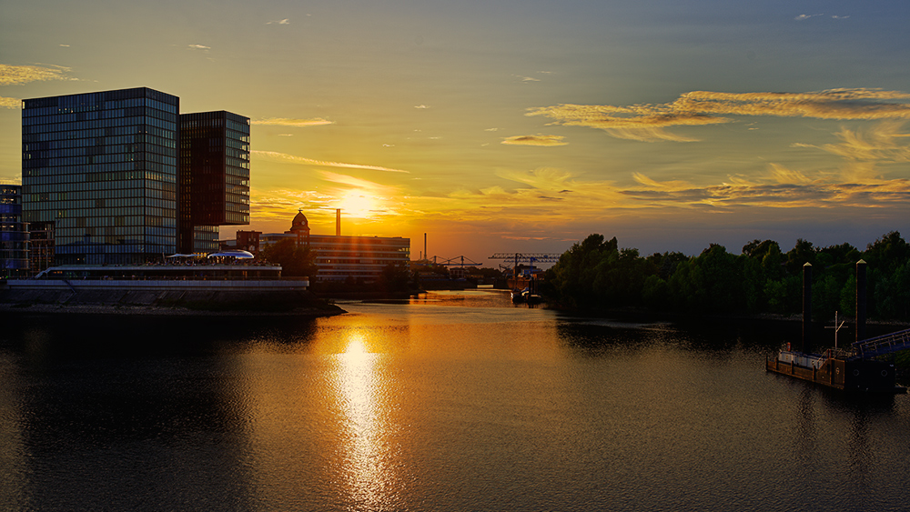 Sundown at the Media Harbor