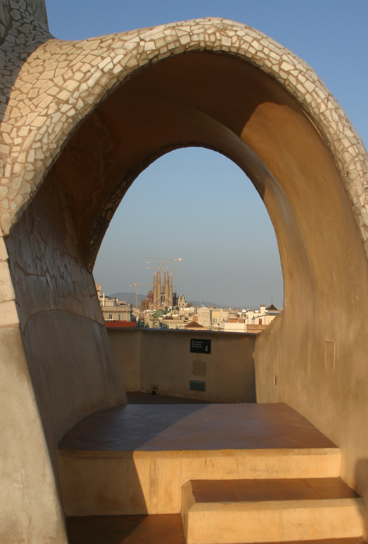 Sundown in Barcelona, Sagrada Familia