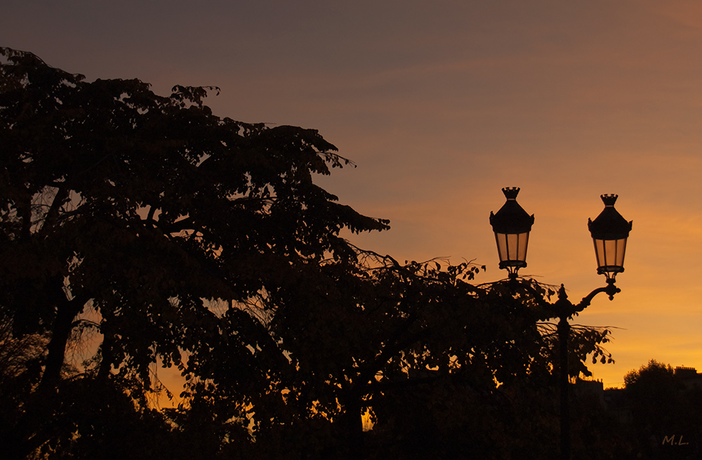 Sundown in Paris