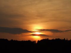 sundown on wings