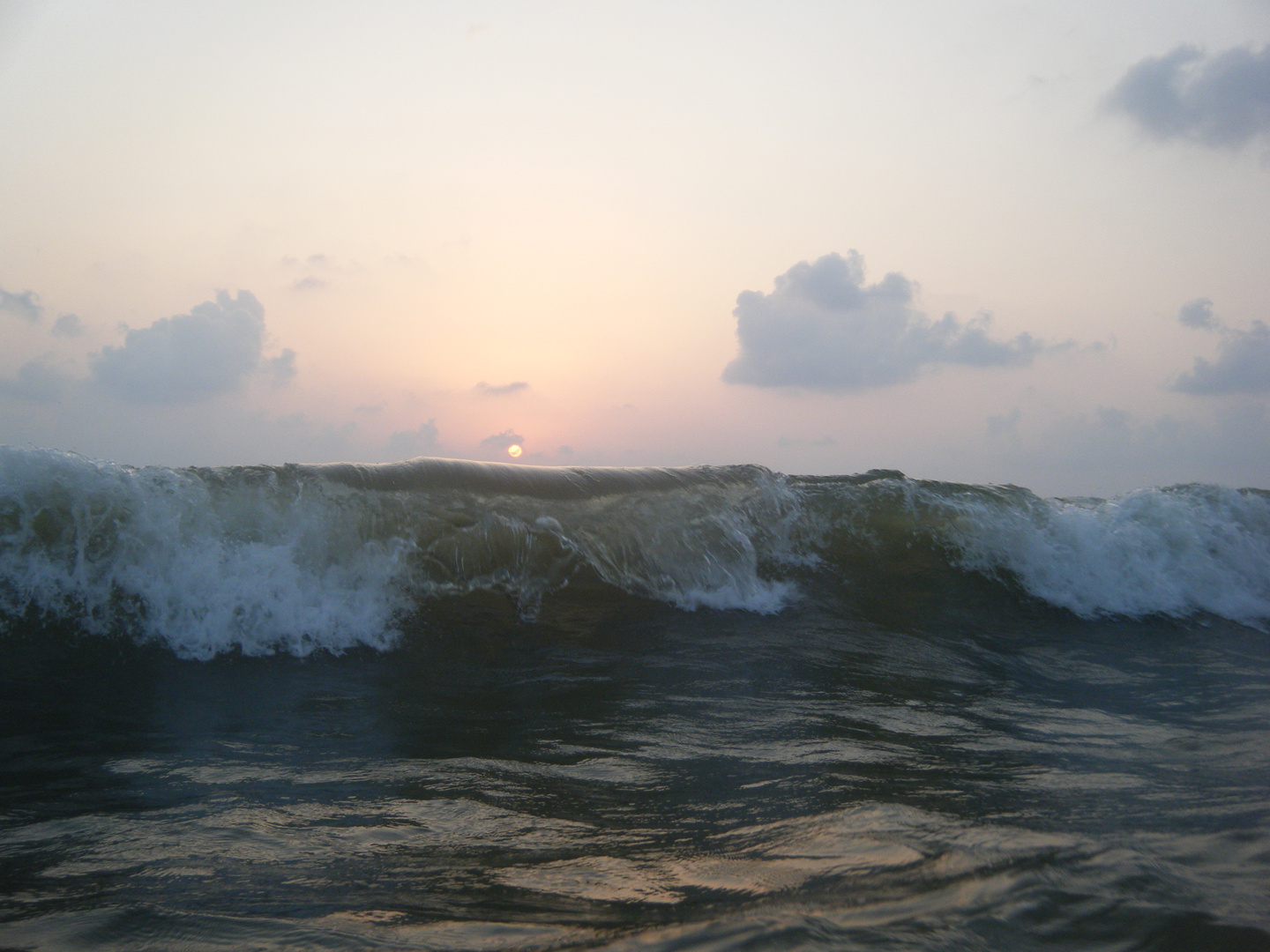 Sundowner aus dem Meer heraus