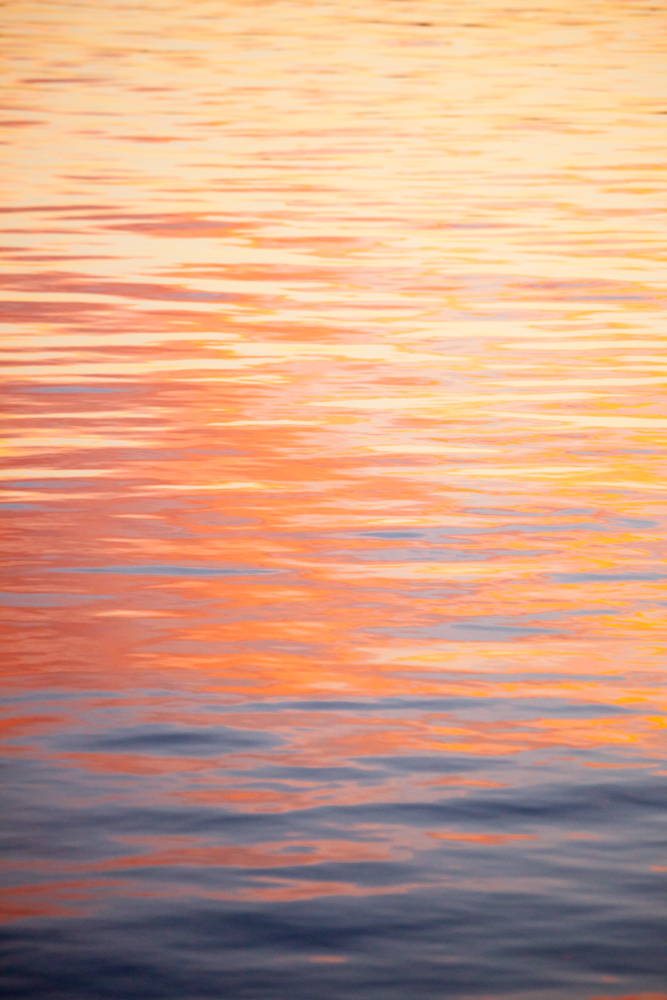 Sundowner on water