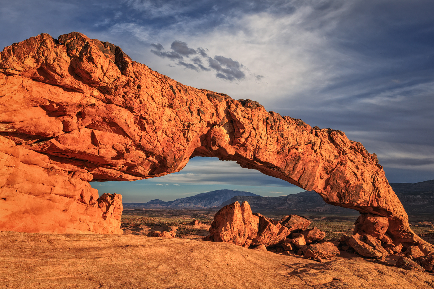 Sundown@Sunset Arch