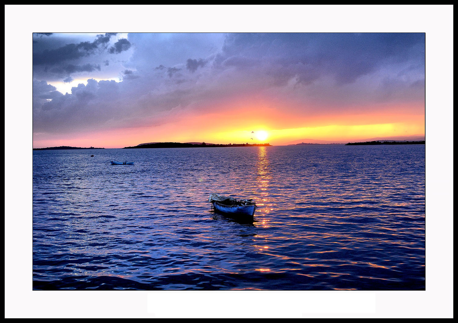 Sunet at Lake