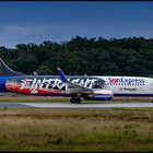 SunExpress (Eintracht Frankfurt Livery), Boeing 737-8AS