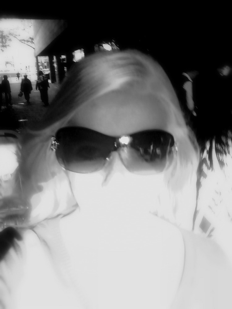 SUNGLASSES , B&W