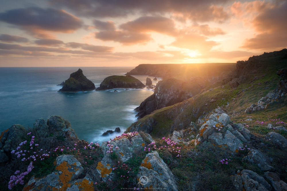 Sungodown | Kynance Cove, Cornwall, England, UK