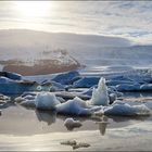 [ ... sunlight over fjallsárlón ]