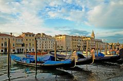 SUNNY DAY IN VENICE