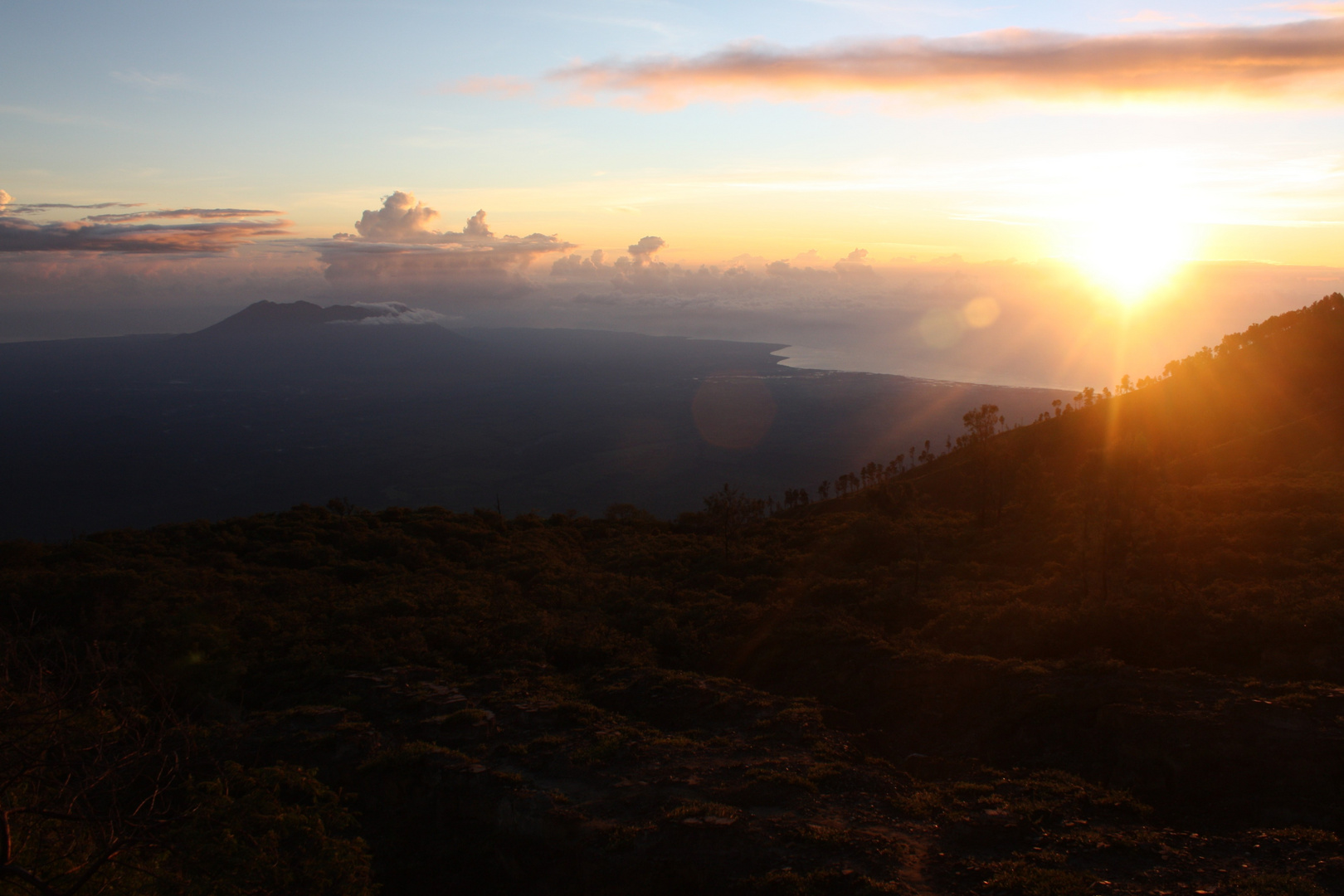 Sunrise at Kawah Ijen (no editing)