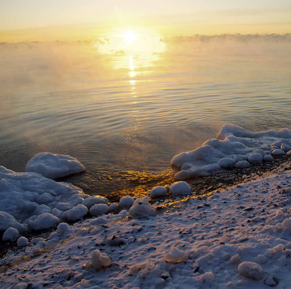 Sunrise at the lake