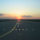 Sunrise DUS-Runway07