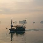 Sunrise - Halong Bay