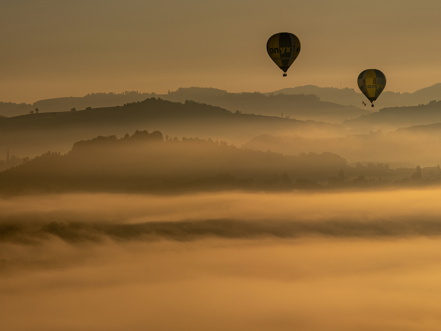 Sunrise im Berner Gürbetal 