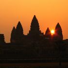 sunrise in angkor