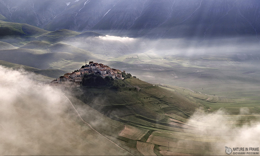 Sunrise in Castelluccio