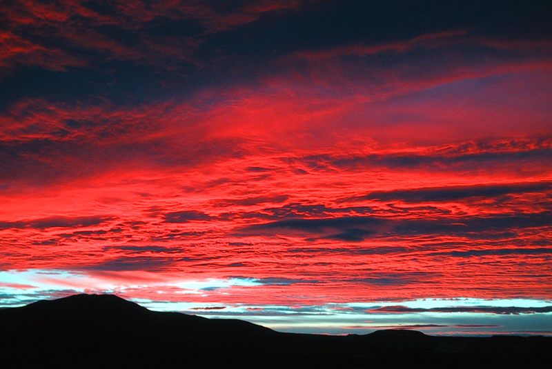 Sunrise in der Steppe von Chubut- Argentinien