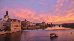 Sunrise in Prag