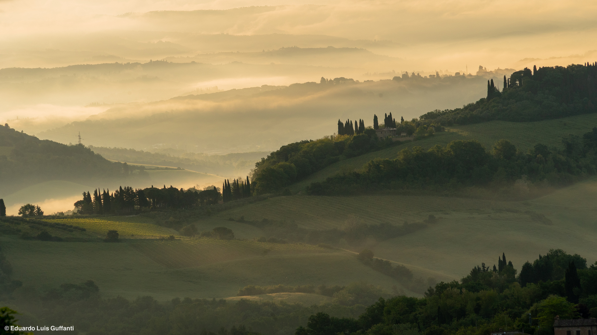 Sunrise in San Gimignano, Tuscany, Italy.
