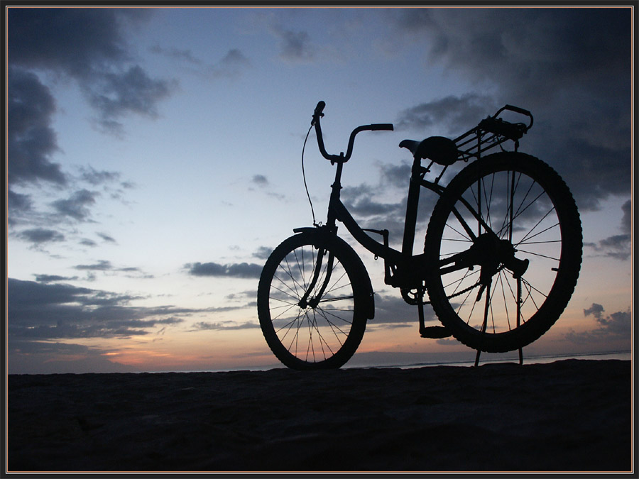 Sunrise in Sanur (Bali)