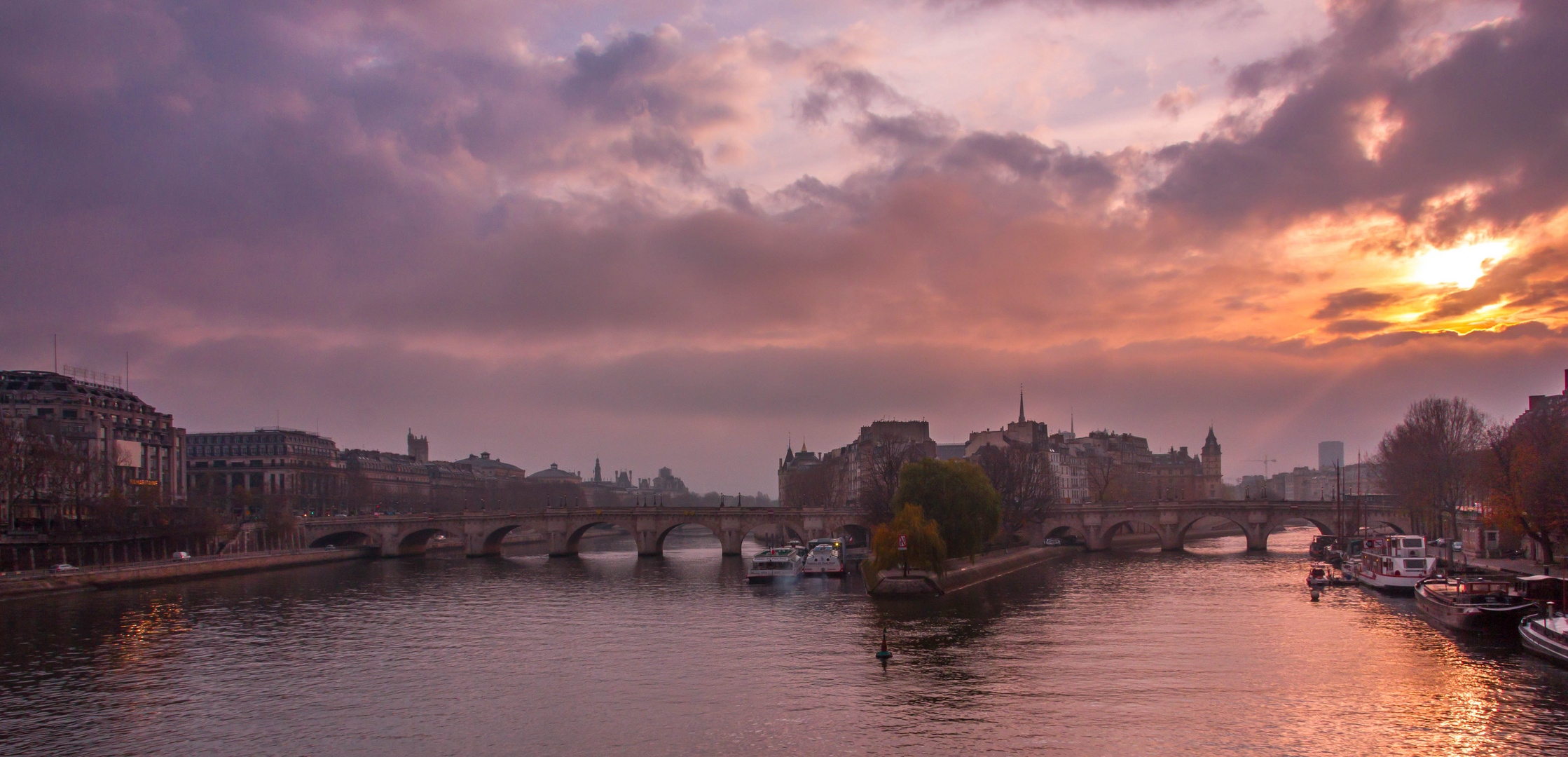 Sunrise on Paris