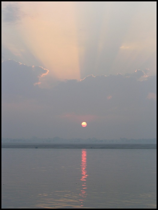 sunrise on the ganges