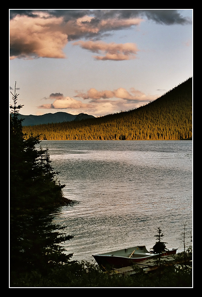 Sunrise on Trimble Lake